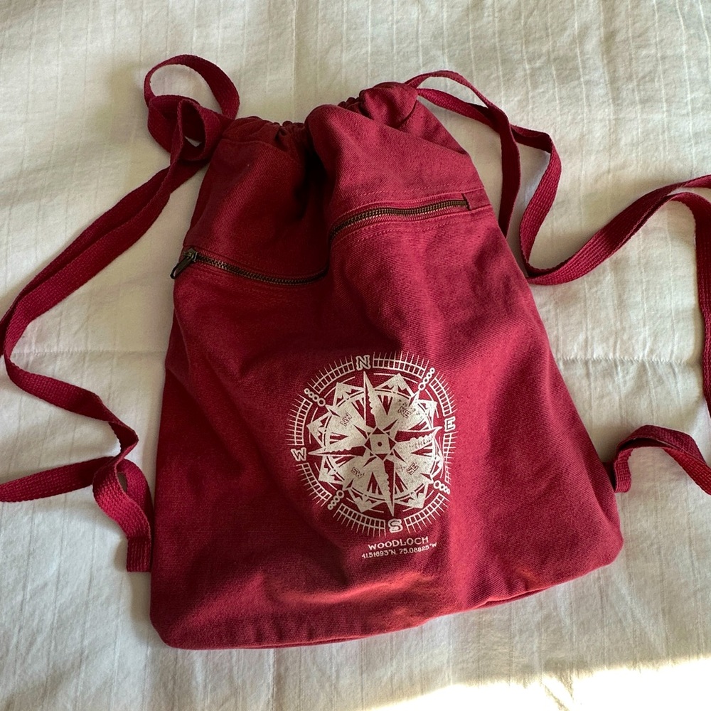 Drawstring canvas shoulder bag